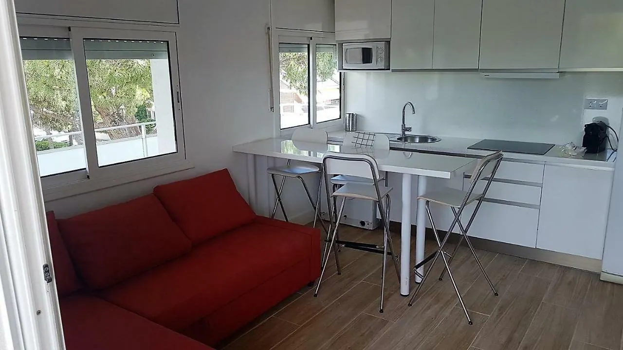 Castelldefels Playaアパートメント アパート